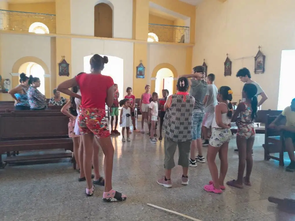 GDH de Cáritas Matanzas siembran valores mientras el curso descansa 7 GDH de Caritas Matanzas 7