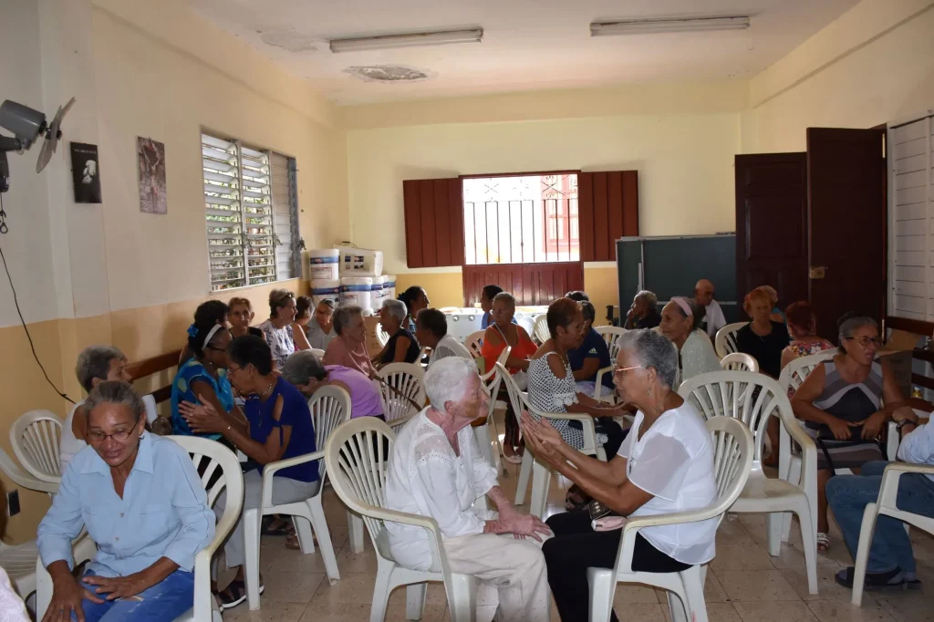 Jornada Mundial de Abuelos y Mayores “Yo no te olvidaré”: Manos que unen generaciones 4 Jornada M Ay B 7
