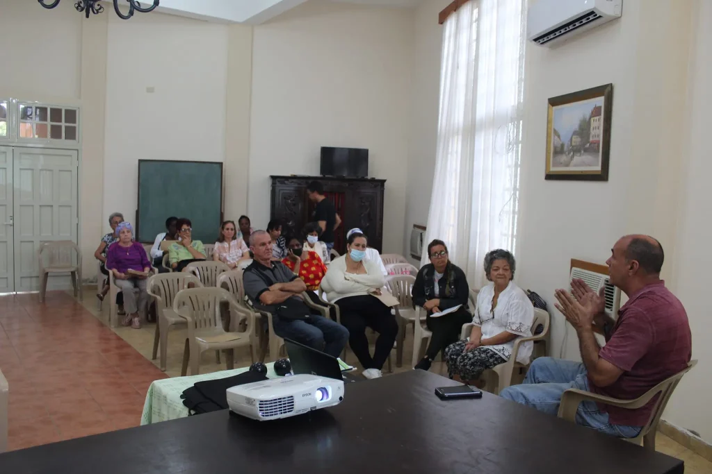 Despedida a un siervo fiel: José Vicente Concepción Robaina concluye su misión al frente de Cáritas Pinar del Río 8 Jose Vicente Concepcion Robaina de Caritas Pinar del Rio 6 1