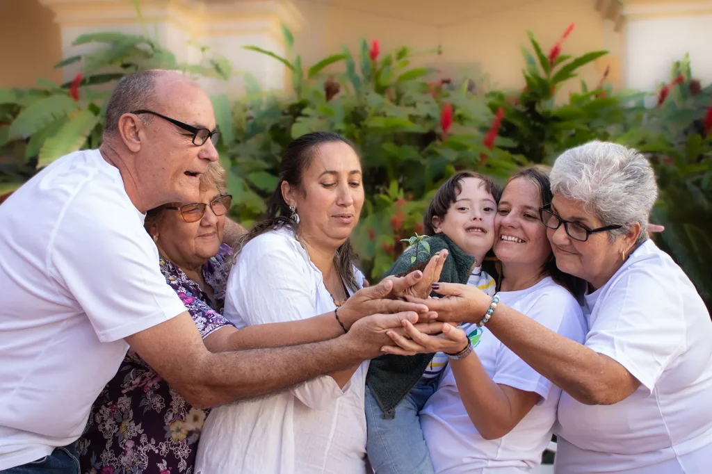 Despedida a un siervo fiel: José Vicente Concepción Robaina concluye su misión al frente de Cáritas Pinar del Río 2 Jose Vicente Concepcion Robaina de Caritas Pinar del Rio 7