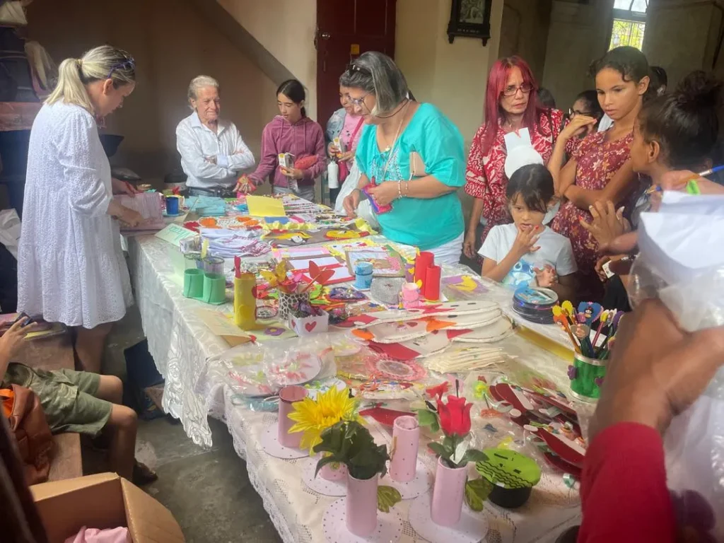 Alegría, juegos y comunidad: El festival de verano que hace sonreír a GDH y Aprendiendo a Crecer. 13 Verano en Holguin GDH y AAC 8