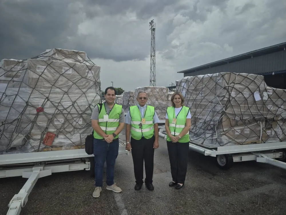 Delegación cubana a cargo de recibimiento del donativo de Estados Unidos, ayuda ofrecida para canalizar 60 millones por medio de Cáritas Cuba.