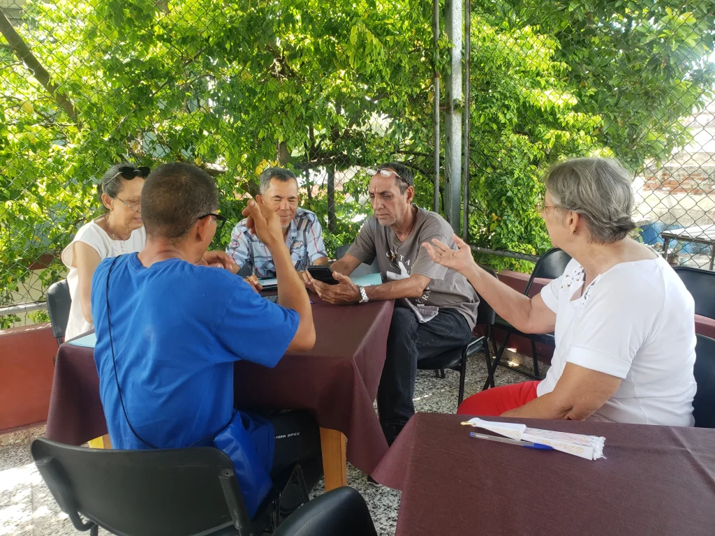 Formación diocesana: invitación a responder a Dios desde el amor y servicio 3 Formacion equipo diocesano gtmo 5