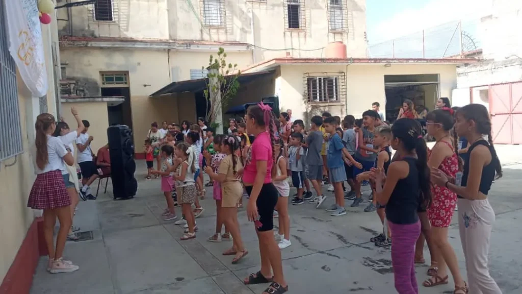 Talleres de verano Santa Clara 11zon
