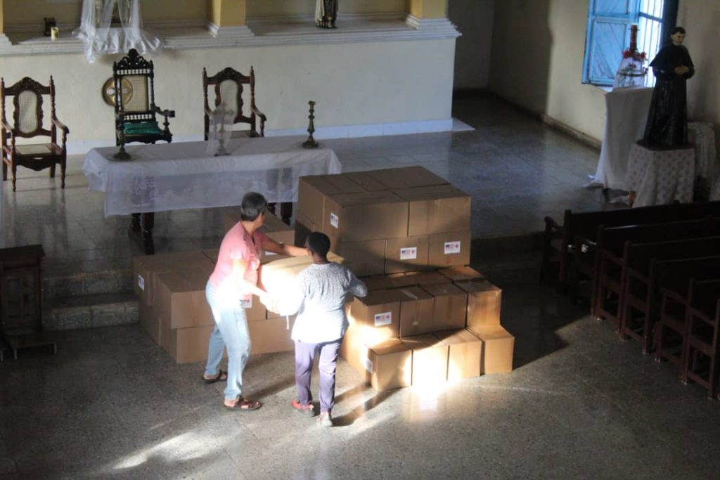 Unión de Reyes y el amor que germina junto a la ayuda humanitaria 6 30221
