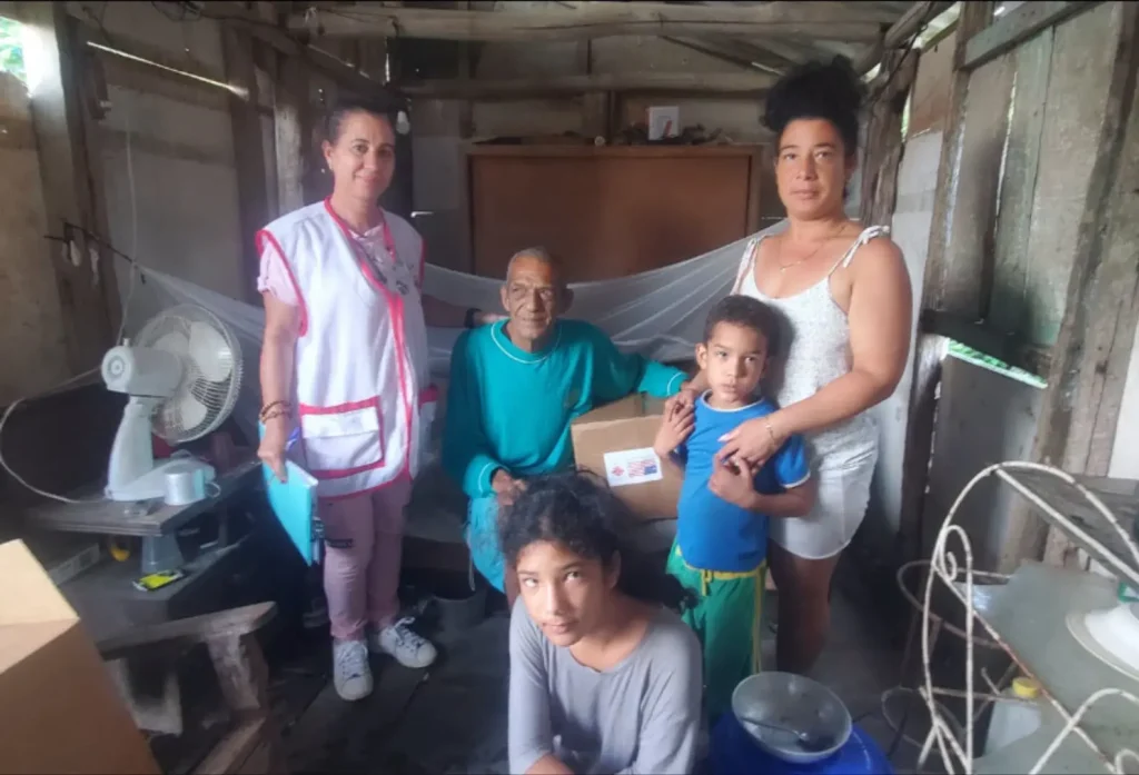 AYUDA HUMANITARIA LLEGA A LAS COMUNIDADES DE CANDELARIA 11