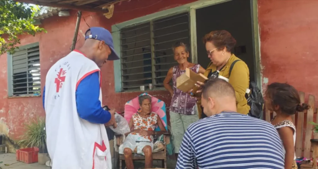 AYUDA HUMANITARIA LLEGA A LAS COMUNIDADES DE CANDELARIA 4