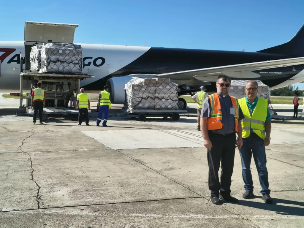 Ayuda Humanitaria Ciego 2