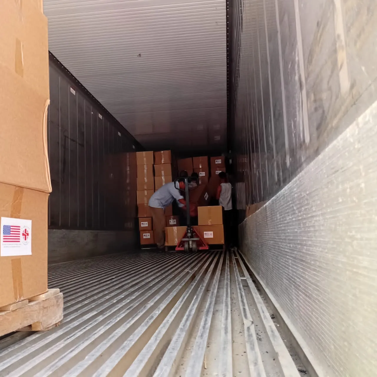 Llegó a la diócesis de Holguín el martes de esta semana un envío aéreo de Estados Unidos con donativo a damnificados del huracán Melissa.