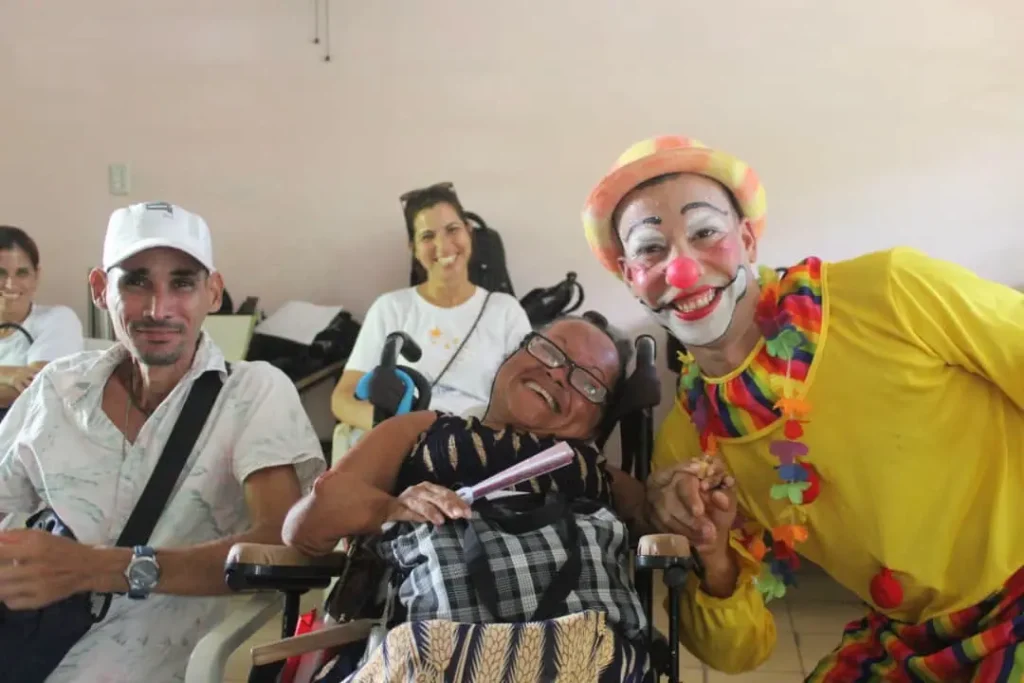 Actúen siempre en el amor de Dios, pues ha sido el Señor quien los ha elegido 11 Matanzas programa Aprendiendo a crecer Aac. 8