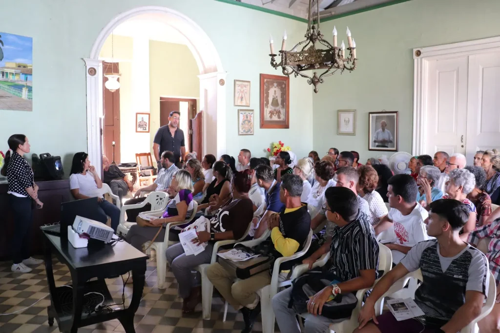 Voluntarios de Trinidad 1.JPG