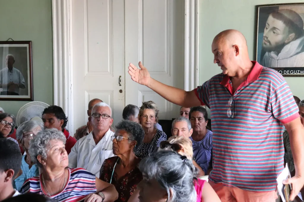 Voluntarios de Trinidad 2.JPG
