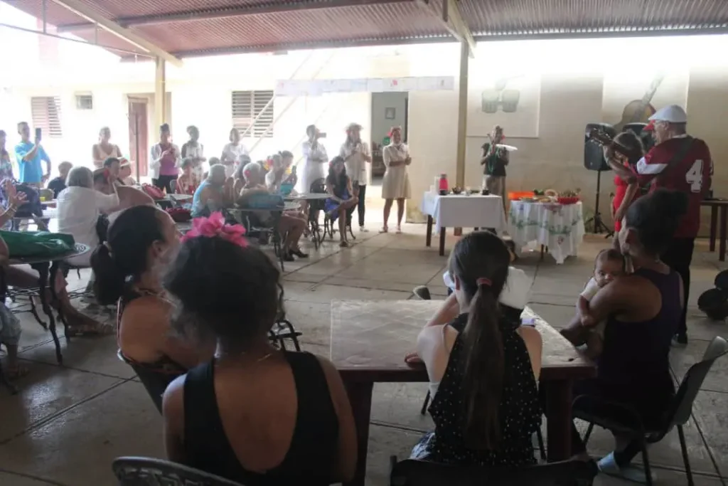 programa Aprendiendo a Crecer en Limonar 3